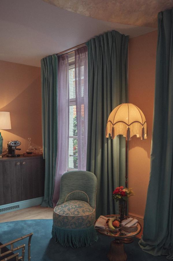 Flora Hotel Antwerpen Bagian luar foto