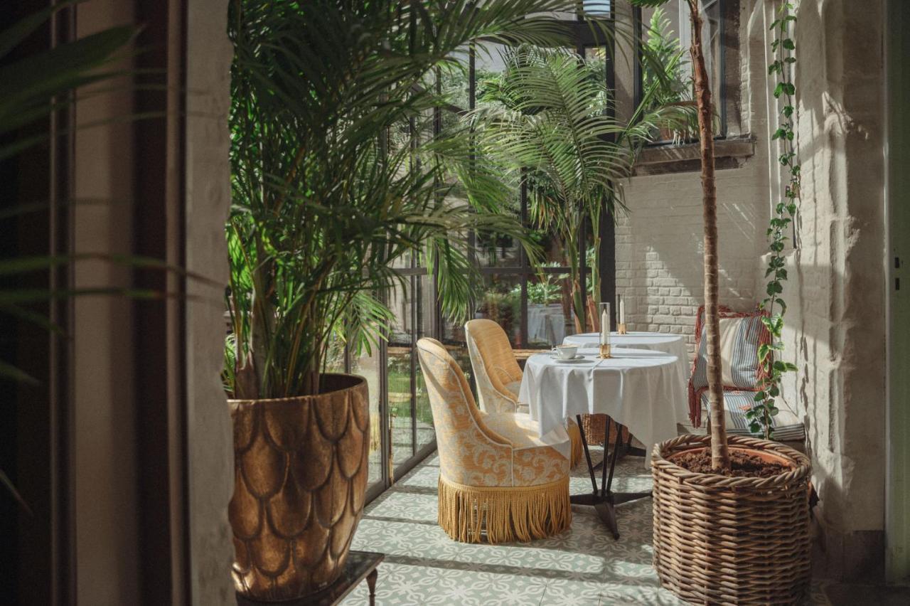 Flora Hotel Antwerpen Bagian luar foto