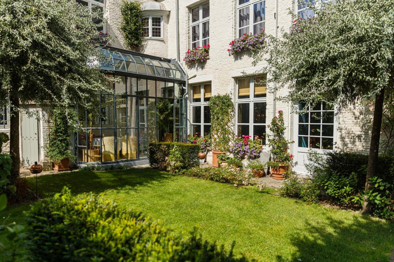 Flora Hotel Antwerpen Bagian luar foto